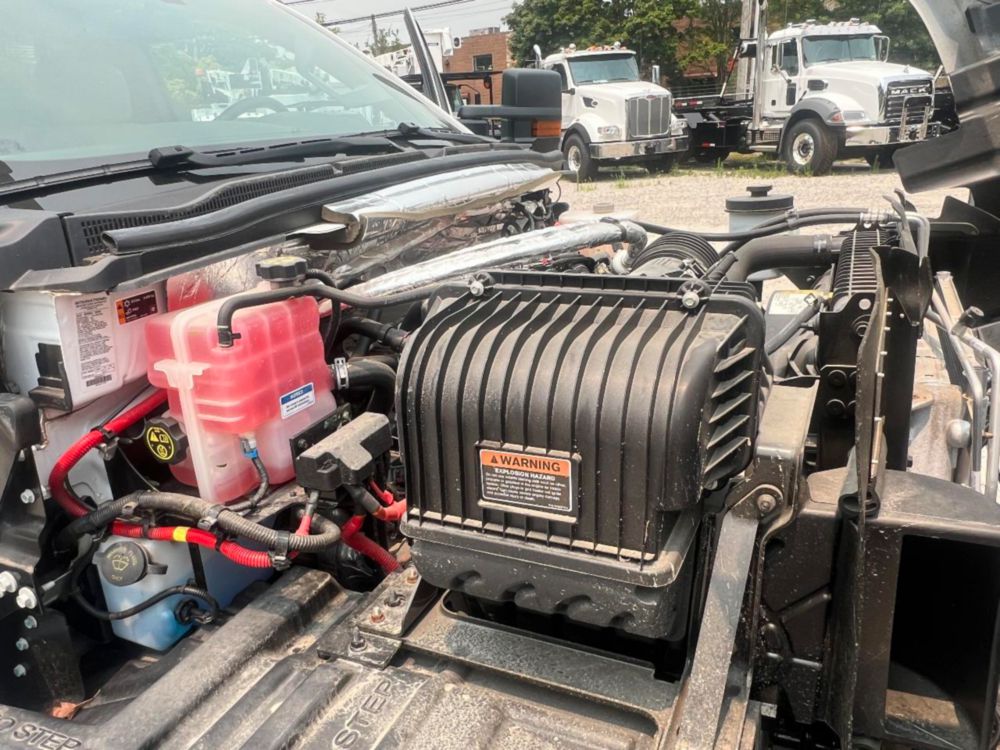 2022 Chevy 5500 4x2 Posi+ 700-40 Cable Placer Truck