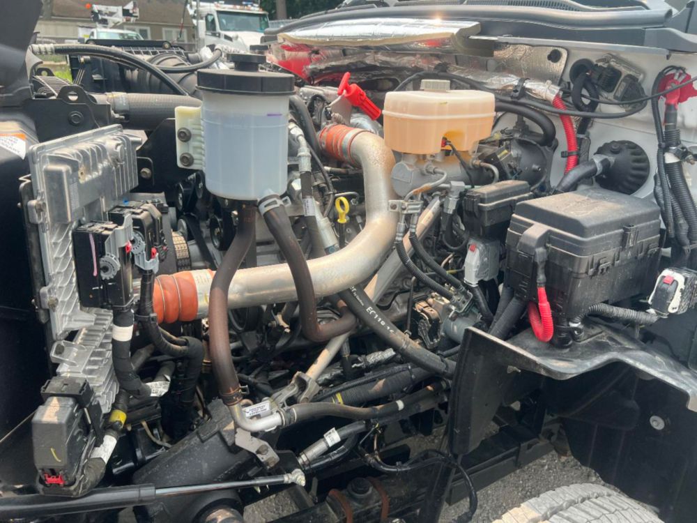 2022 Chevy 5500 4x2 Posi+ 700-40 Cable Placer Truck