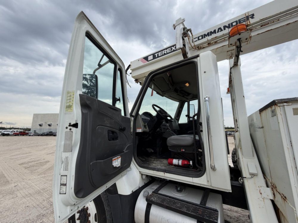 2012 International 7400 6x6 Terex Commander "Incomplete"6060 Digger Derrick Truck