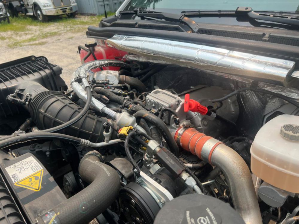2022 Chevy 5500 4x2 Posi+ 700-40 Cable Placer Truck