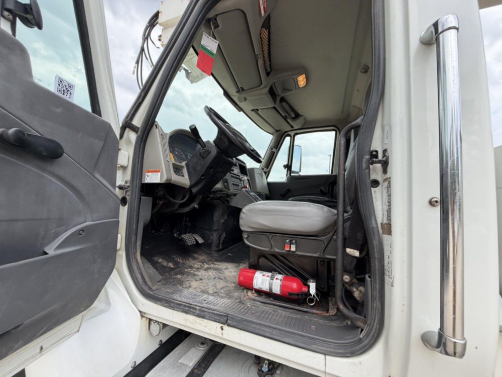 2012 International 7400 6x6 Terex Commander "Incomplete"6060 Digger Derrick Truck