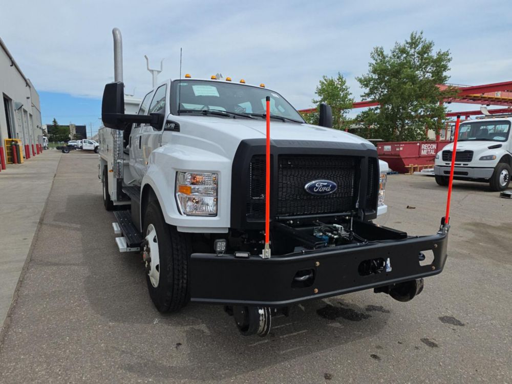 2026 Ford F750 4x2 Stellar 5521 USED Hi-Rail Service Truck