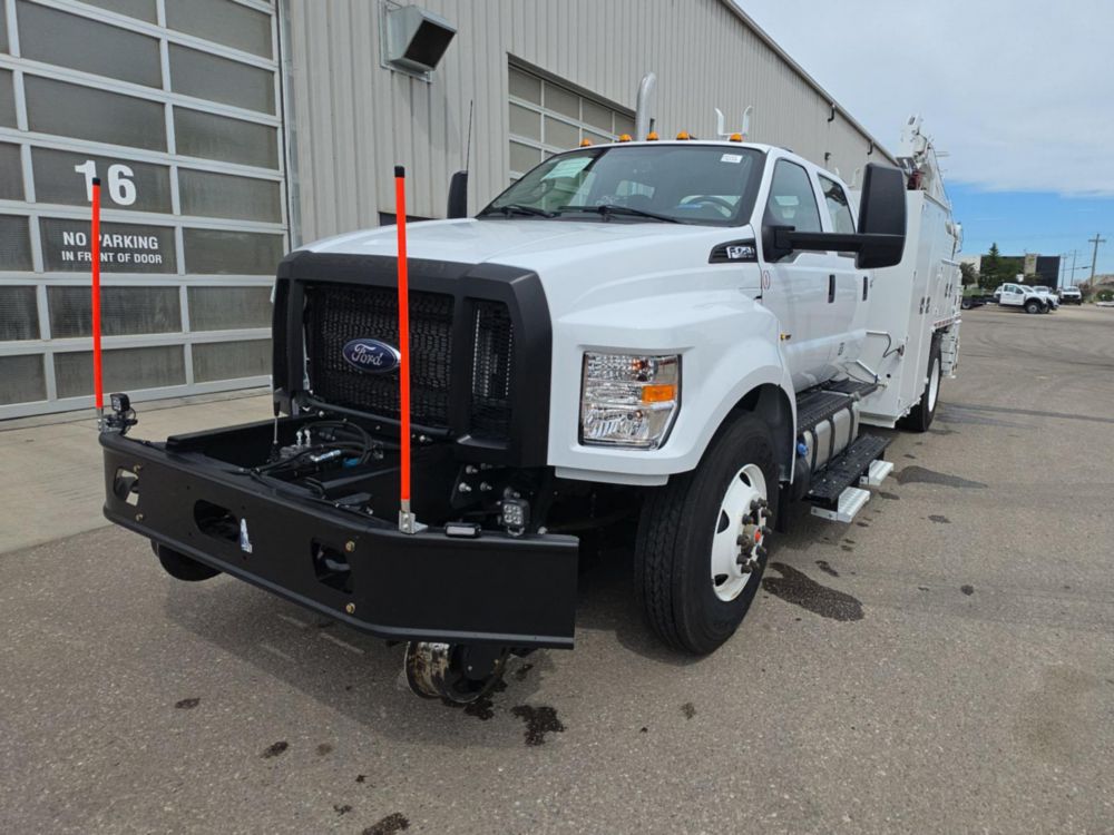 2026 Ford F750 4x2 Stellar 5521 USED Hi-Rail Service Truck
