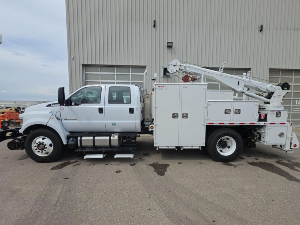 2026 Ford F750 4x2 Stellar 5521 USED Hi-Rail Service Truck