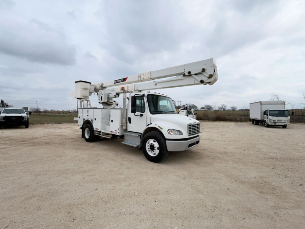 2019 Freightliner M2106 4x2 Terex HR55 Bucket Truck