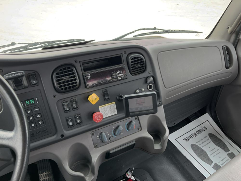 2019 Freightliner M2106 4x2 Terex HR55 Bucket Truck