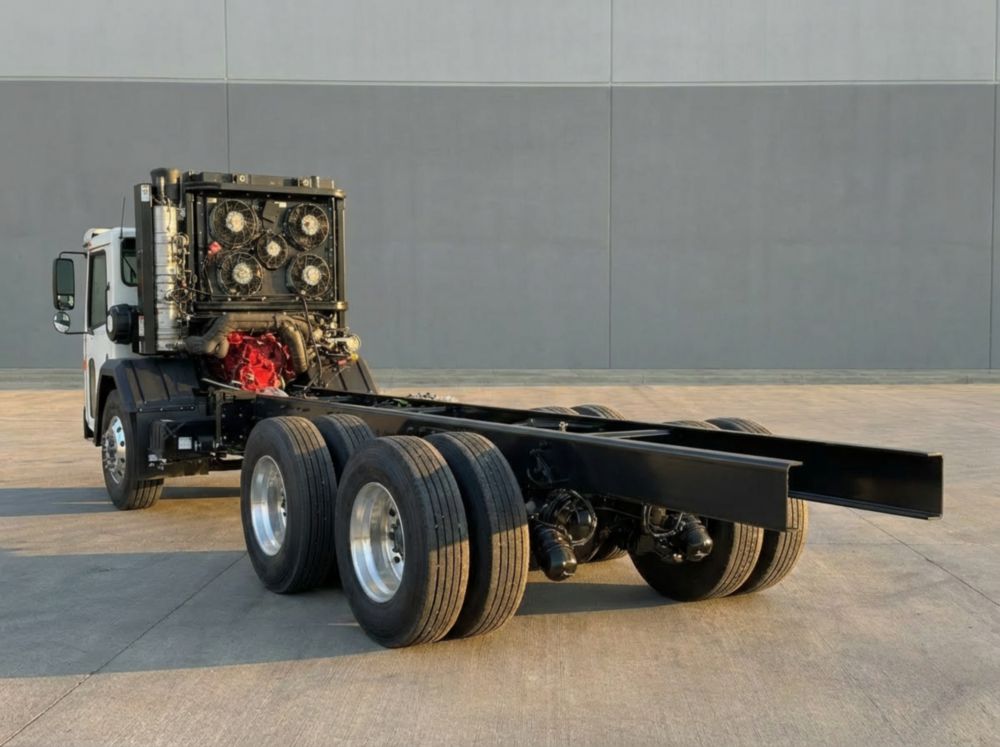 2024 Battle Motors LNT Striker Electric 6x4 Cab & Chassis