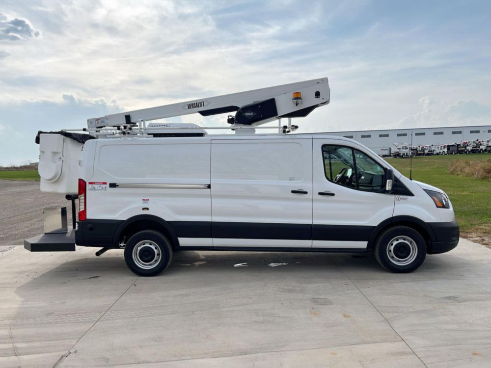 2026 Ford TRANSIT T350 4x2 Versalift Vantel-29-NE Bucket Truck