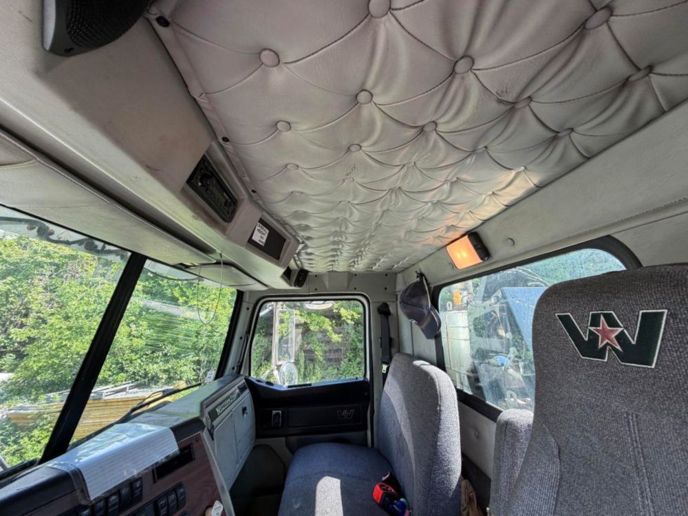 2013 Westernstar Twin Steer PM 85 SP Knuckle Boom Truck