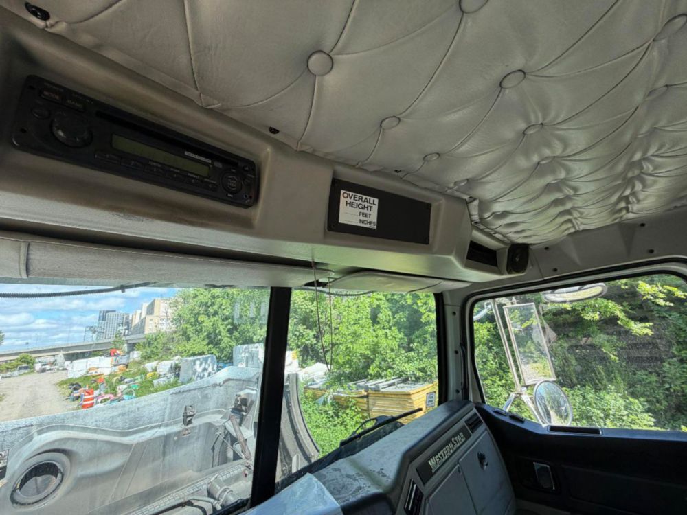 2013 Westernstar Twin Steer PM 85 SP Knuckle Boom Truck