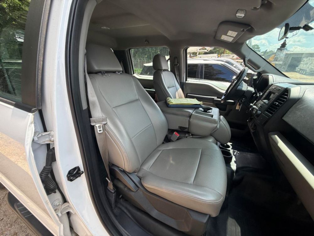 2015 Ford F-150 Crew Cab 4x4 Pickup Truck