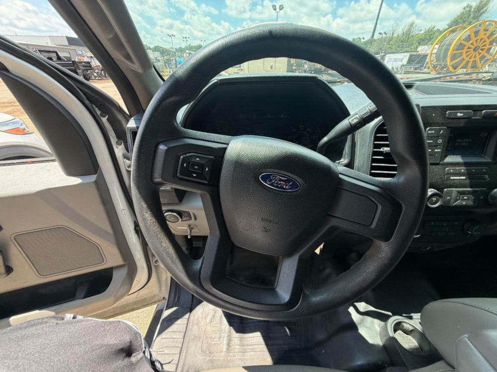 2015 Ford F-150 Crew Cab 4x4 Pickup Truck