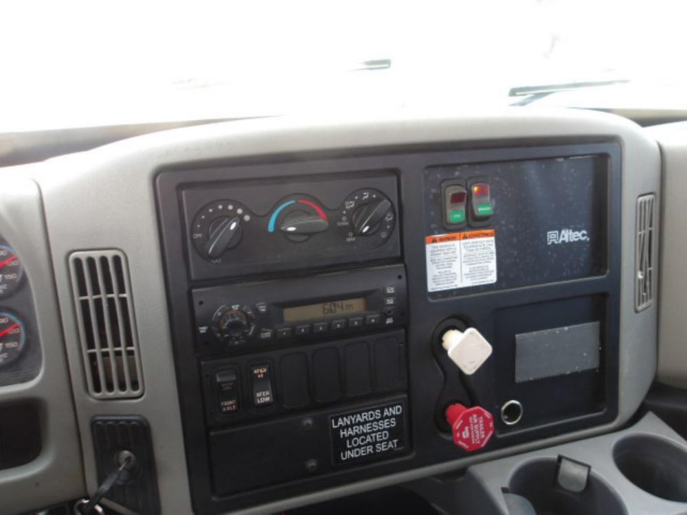 2013 Int'l 7300 4x4 Altec AA-755 Bucket Truck