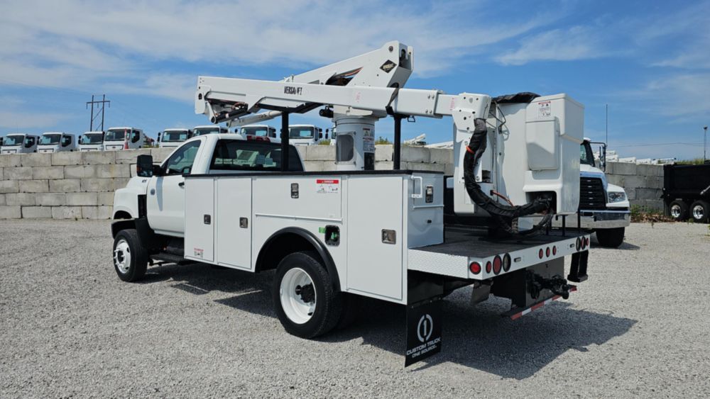 2020 International CV515 4x4 Versalift SST-40-EIH Bucket Truck