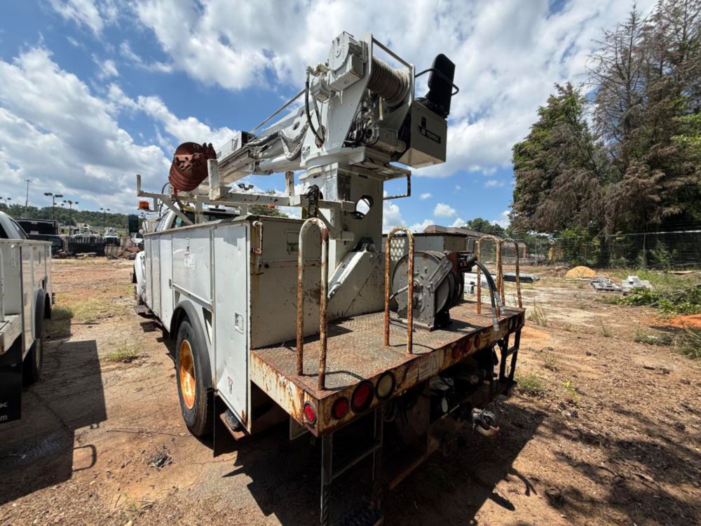 2015 Ford F-750 4x2 Terex Commander 4047 Digger Derrick Truck