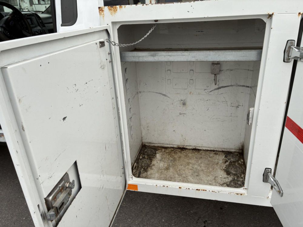 2019 Ford F-550 4x4 Powerstroke Posi-Plus Cable Placer Truck