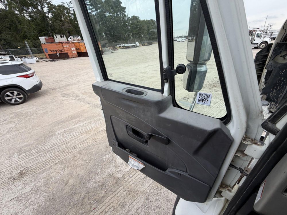 2012 International 7400 6x6 Terex Commander "Incomplete"6060 Digger Derrick Truck