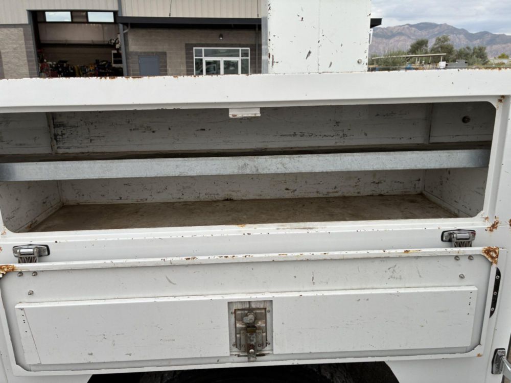 2019 Ford F-550 4x4 Powerstroke Posi-Plus Cable Placer Truck