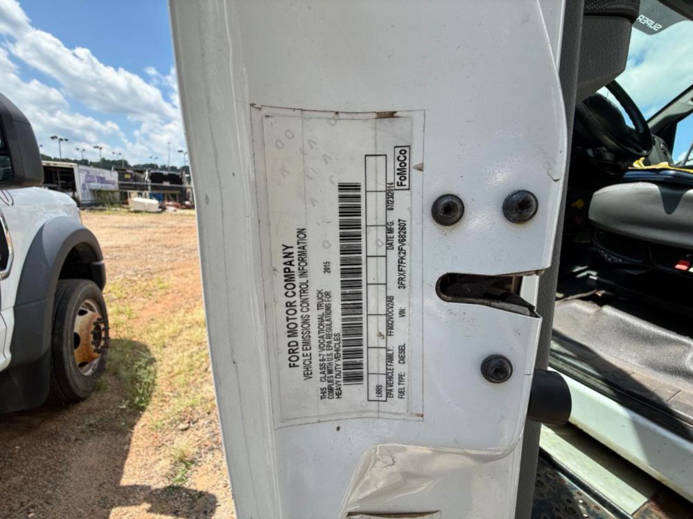 2015 Ford F-750 4x2 Terex Commander 4047 Digger Derrick Truck
