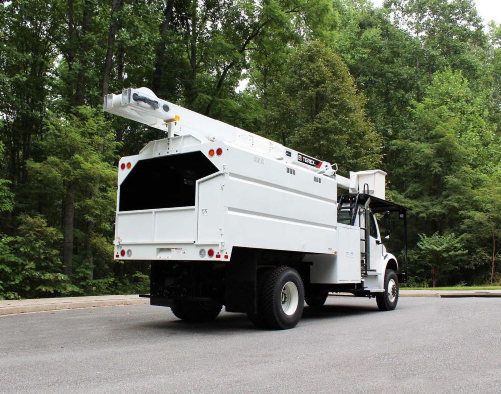 60 ft Insulated Forestry Bucket Truck