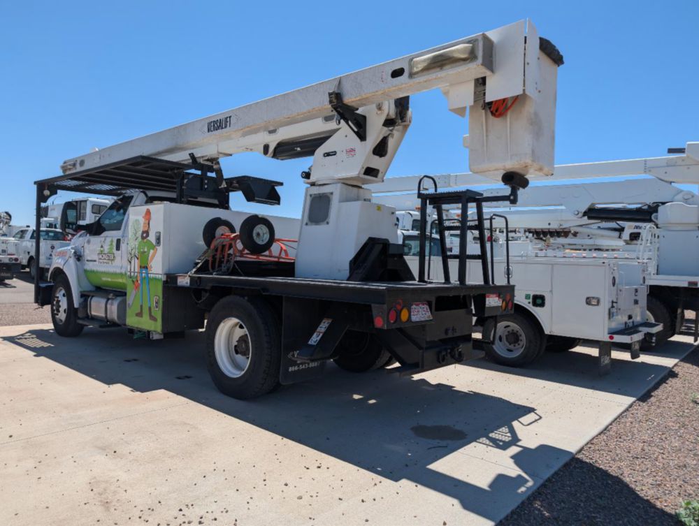 2022 Ford F-750 Versalift VO260-Rear Mount Forestry Bucket Truck