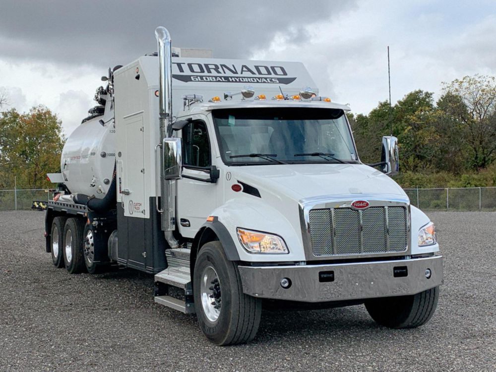 2026 Peterbilt 548 8x4 Tornado Global Hydrovac F3 ECOLITE Hydrovac Truck
