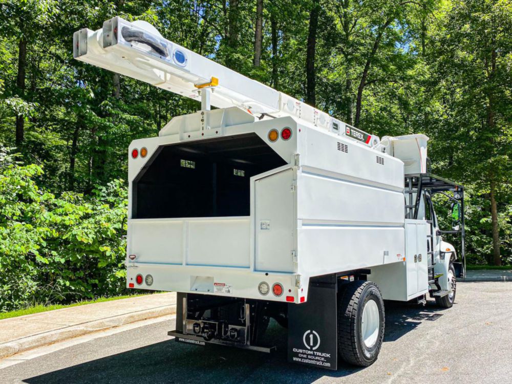 56 ft Insulated Forestry Bucket Truck