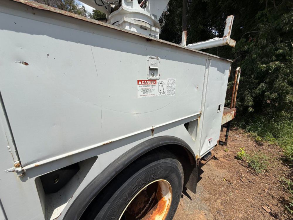 2015 Ford F-750 4x2 Terex Commander 4047 Digger Derrick Truck