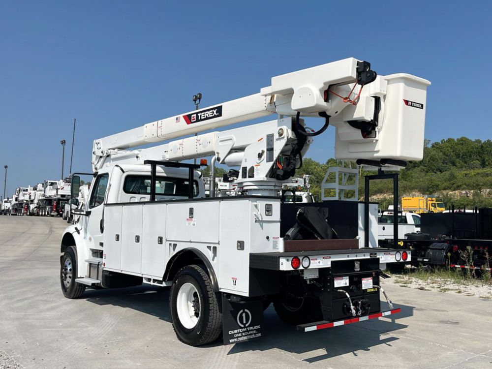 2026 Freightliner M2106 4x2 Terex Utilities HRX55 OPTIMA Bucket Truck