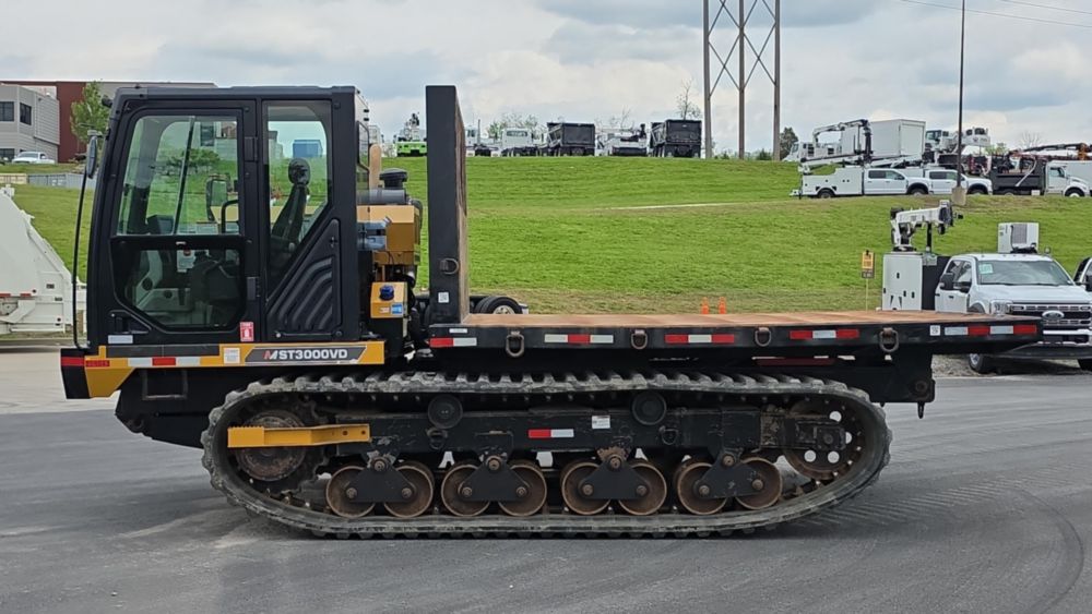 2018 Morooka MST3000VD Crawler Carrier W/Flatbed