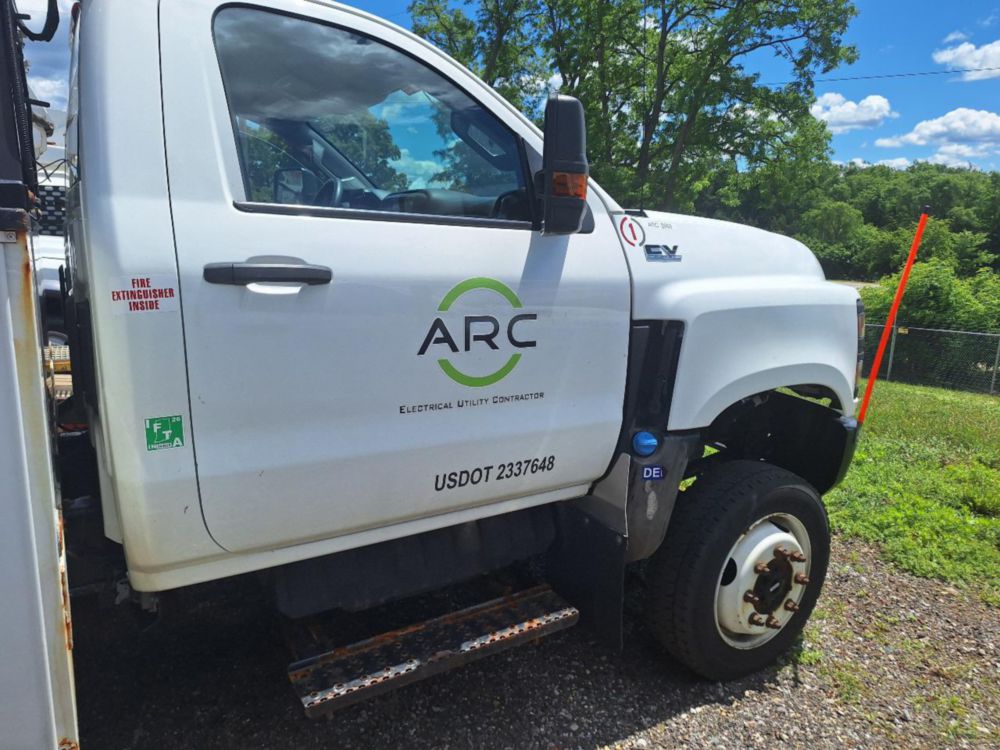2020 International CV-515 4x4 Versalift SST-40 Bucket Truck