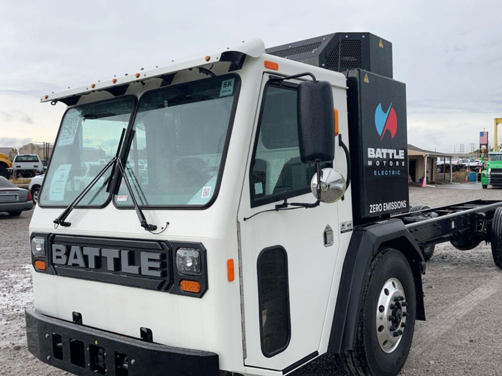 2024 Battle LNT 4x2 Cab & Chassis