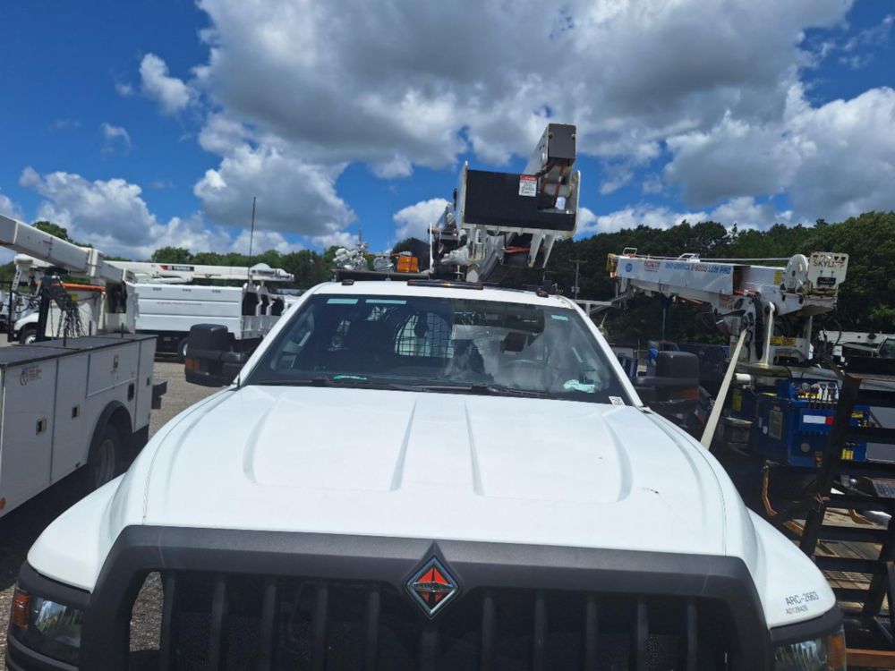 2020 International CV-515 4x4 Versalift SST-40 Bucket Truck