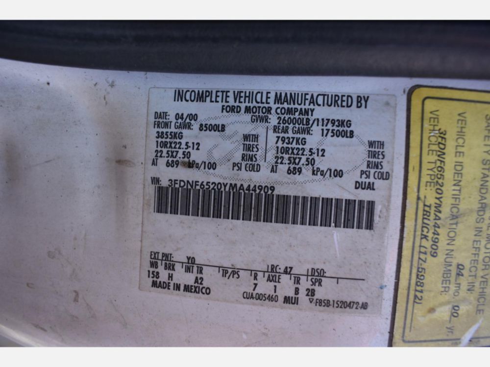 2000 Ford F-650 Altec Cable Placer Truck