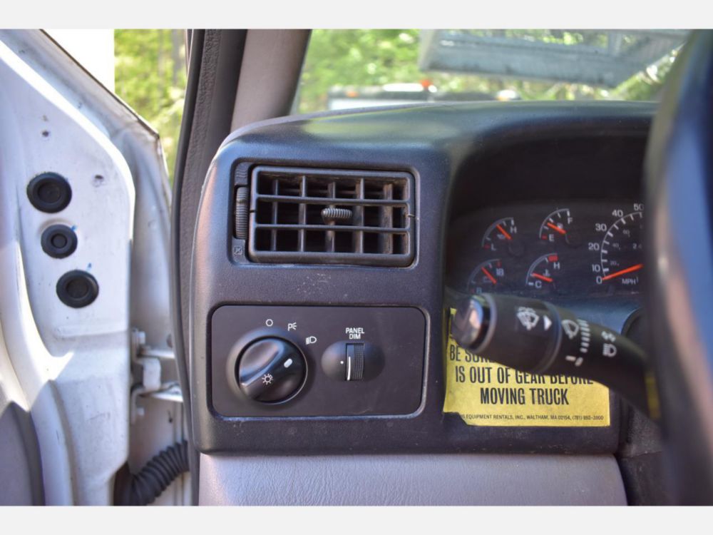 2000 Ford F-650 Altec Cable Placer Truck