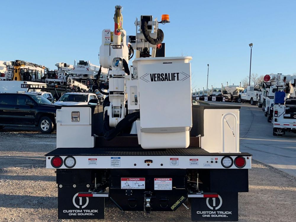 2026 Ford F550 4x4 Versalift VST-40-MHI Bucket Truck