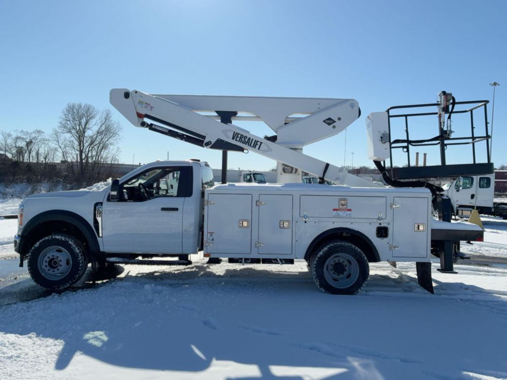 2025 Ford F600 4x4 Versalift VST-50-TN Bucket Truck