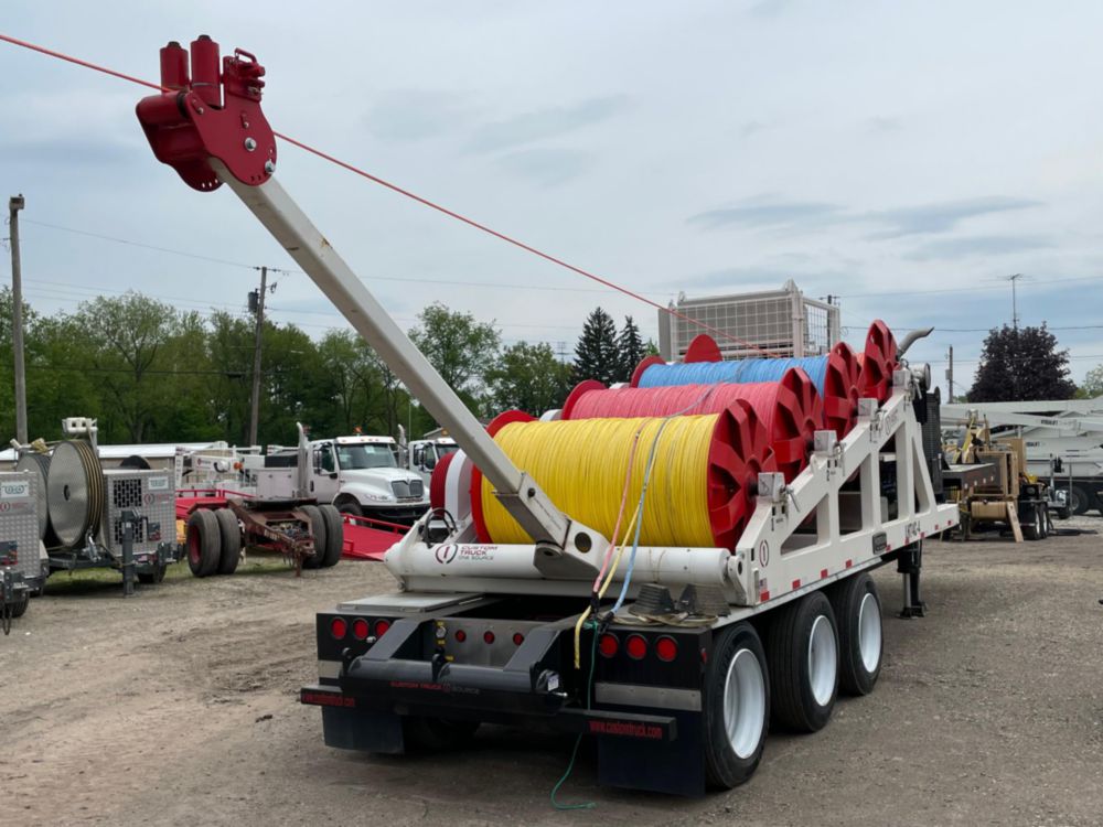 6,000 lbs 25,000 ft of 1/2" rope Four Drum Puller