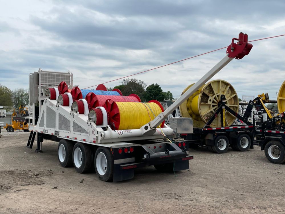 6,000 lbs 25,000 ft of 1/2" rope Four Drum Puller