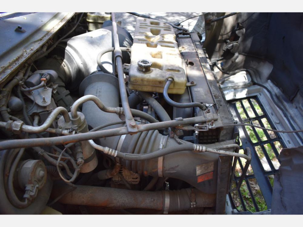 2000 Ford F-650 Altec Cable Placer Truck