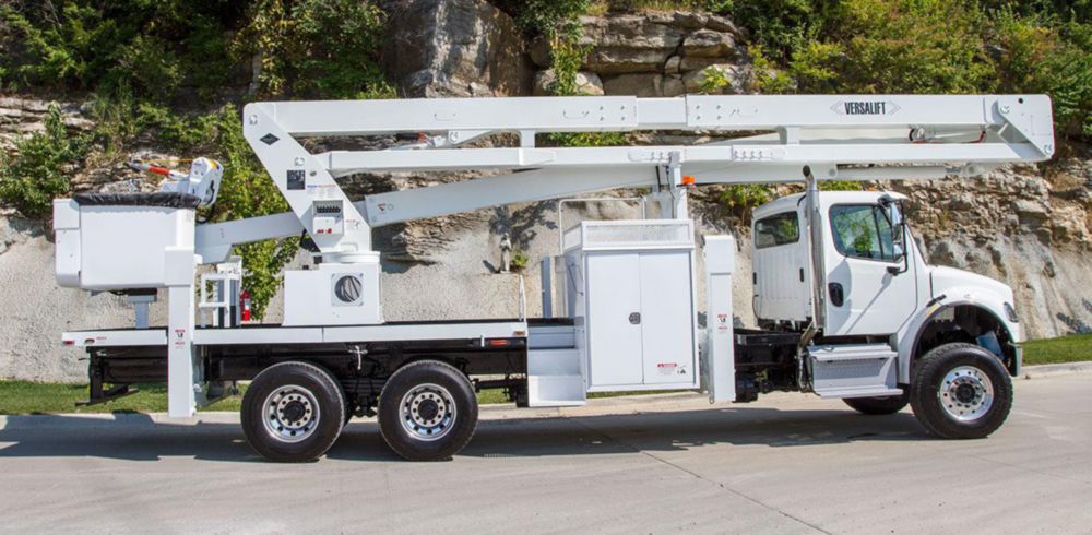 95 ft Insulated Material Handling AWD Transmission Bucket Truck