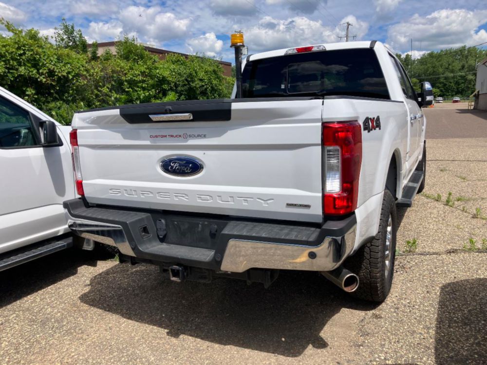 2019 Ford F-250 Crew Cab 4x4 Pickup Truck
