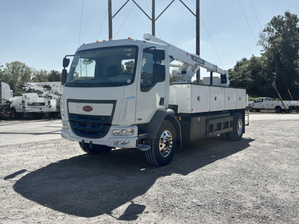 2025 Peterbilt 220 EV 4x2 Terex Utilities LT40 Bucket Truck