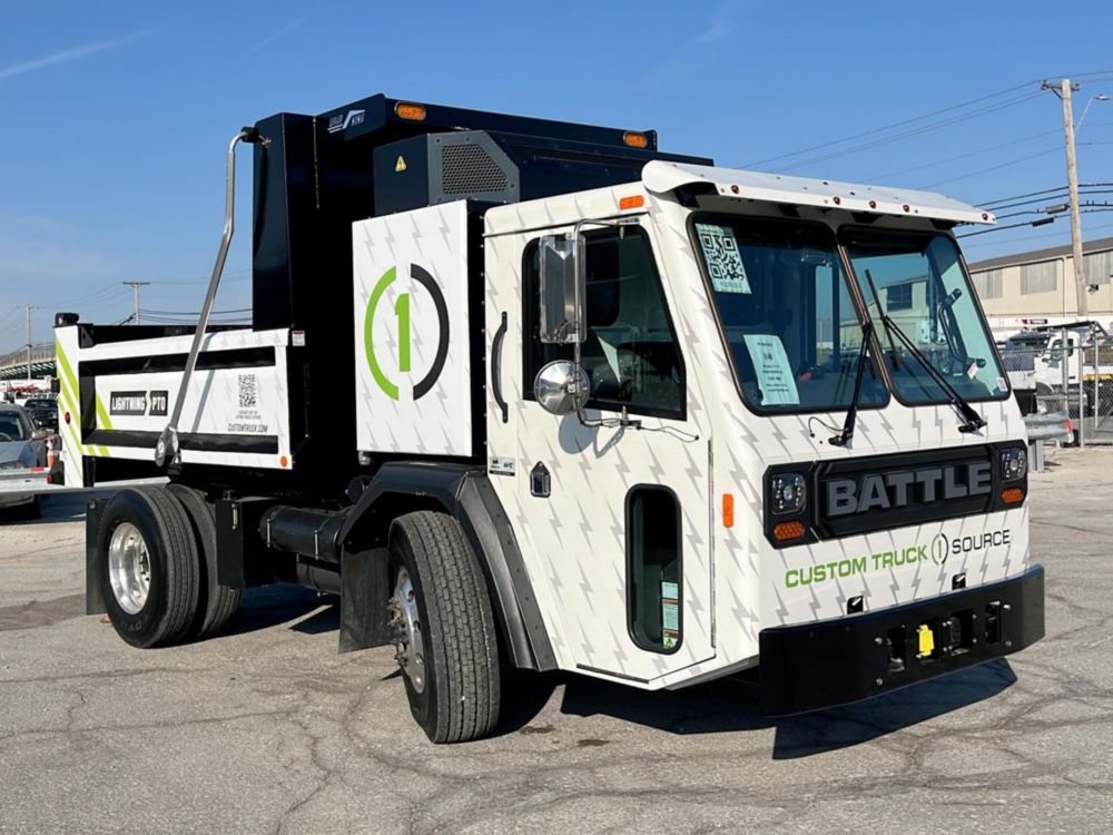 2023 Battle Motors LNT 4x2 10' Load King Electric Dump Truck