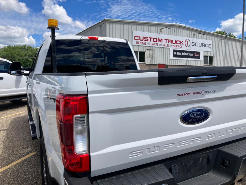 2019 Ford F-250 Crew Cab 4x4 Pickup Truck