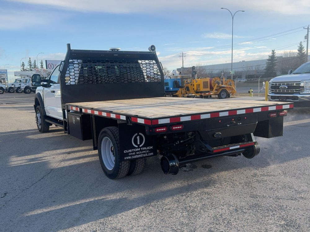 2024 Ford F550 4x4 Hi-Rail Flatbed Truck