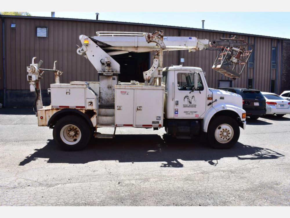 2000 Int'l 4700 Altec Cable Placer