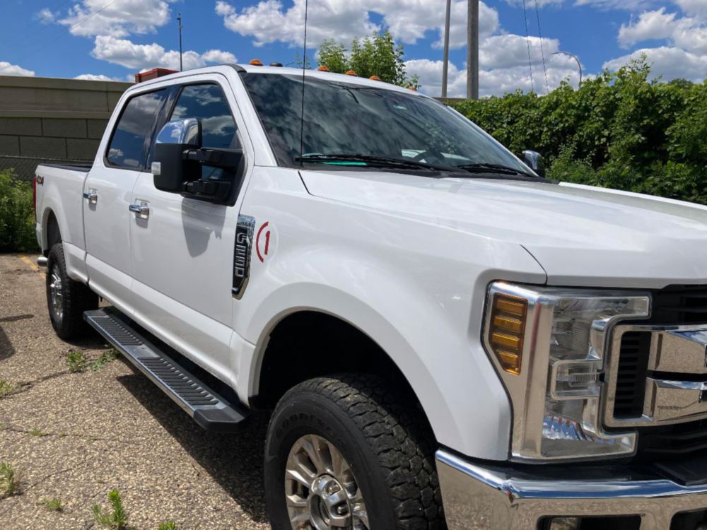 2019 Ford F-250 Crew Cab 4x4 Pickup Truck
