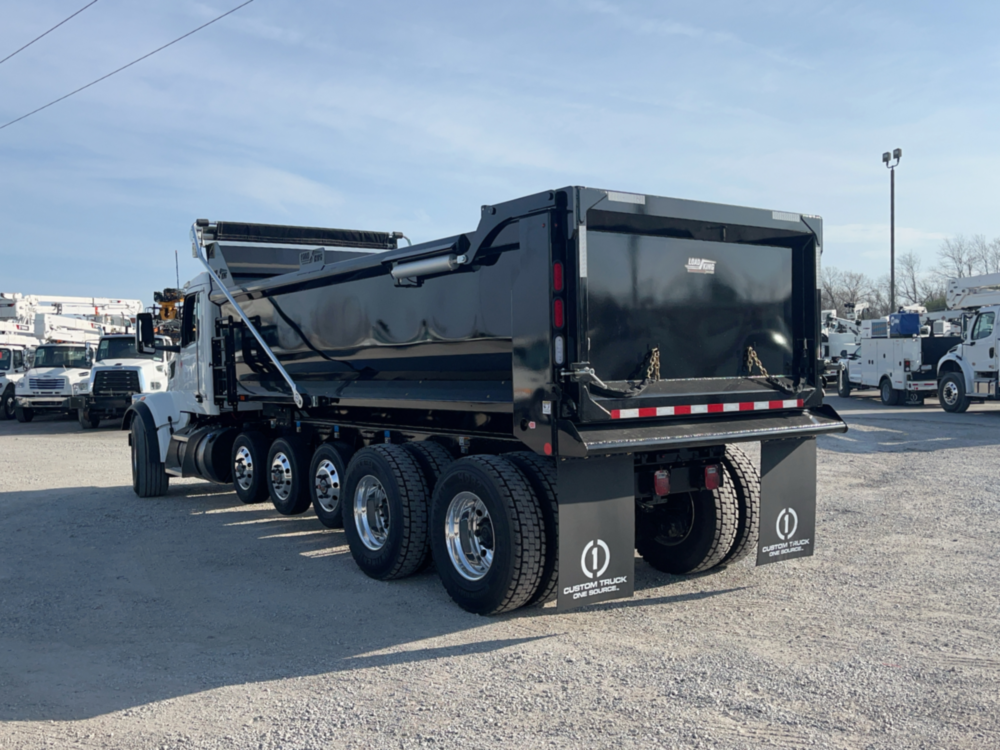 2026 Peterbilt 567 12x4 20' Load King Dump Truck