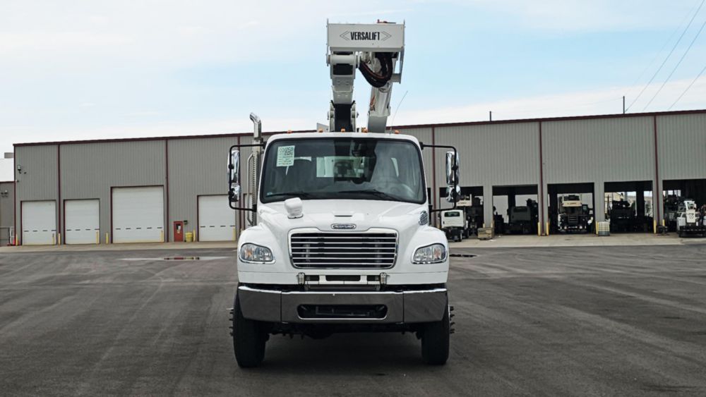 2017 Freightliner M2106 4x4 Versalift VST-6000-I03 Bucket Truck